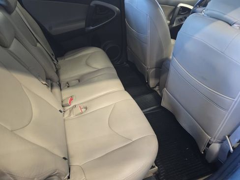 Used 2007 Toyota RAV4 4WD w/ 3rd Row image 13