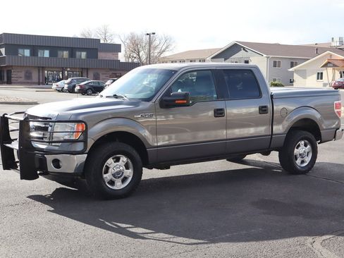 Used 2014 Ford F150 XLT w/ XLT Convenience Package image 11