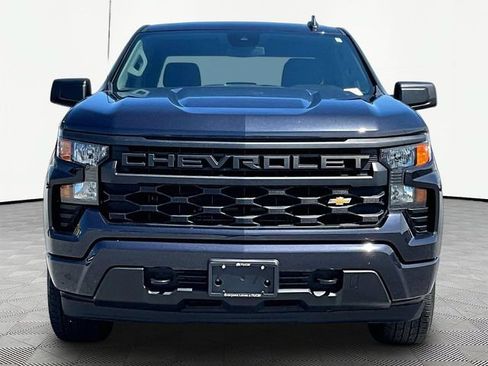 Used 2023 Chevrolet Silverado 1500 Custom AWD/4WD image 2