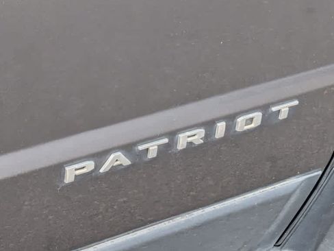 Used 2015 Jeep Patriot High Altitude AWD/4WD image 10