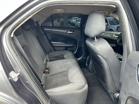 Used 2019 Chrysler 300 Touring w/ Sport Appearance Package RWD image 18