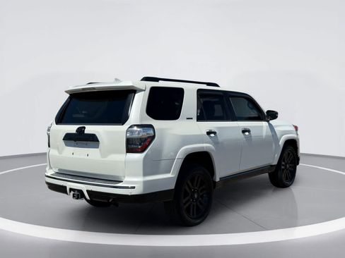 Used 2019 Toyota 4Runner Limited AWD/4WD image 4