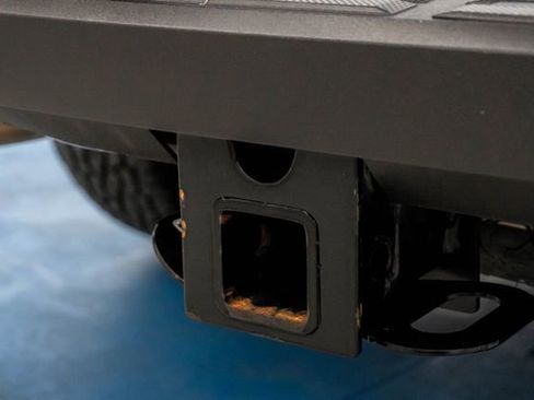 Used 2025 Toyota Tacoma TRD Off-Road image 9