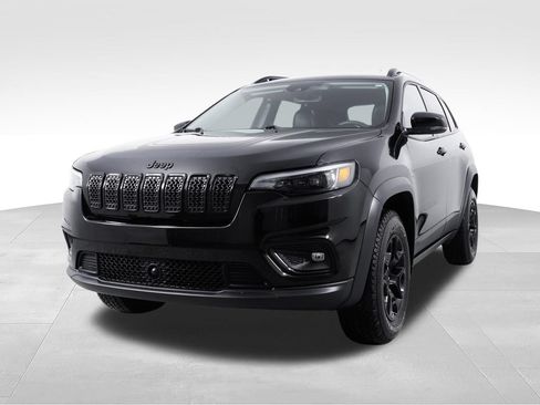 Used 2022 Jeep Cherokee Latitude AWD/4WD image 4