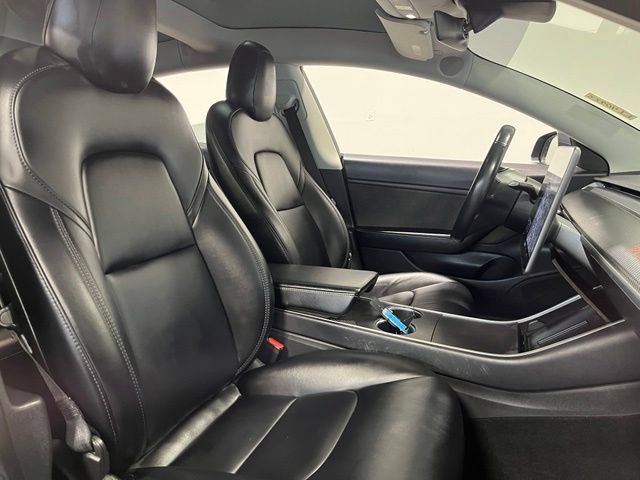 Used 2018 Tesla Model 3 Long Range RWD image 10