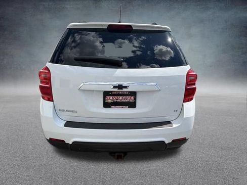 Used 2017 Chevrolet Equinox LT FWD image 8