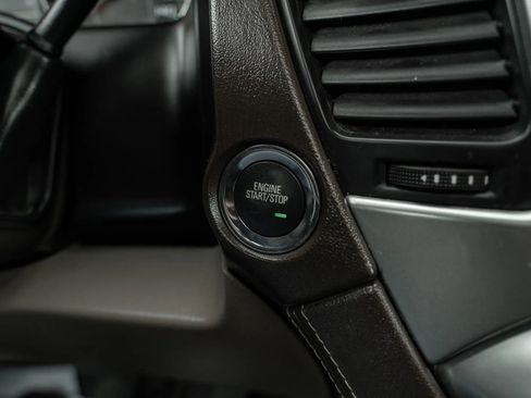 Used 2018 Chevrolet Tahoe LT AWD/4WD image 33