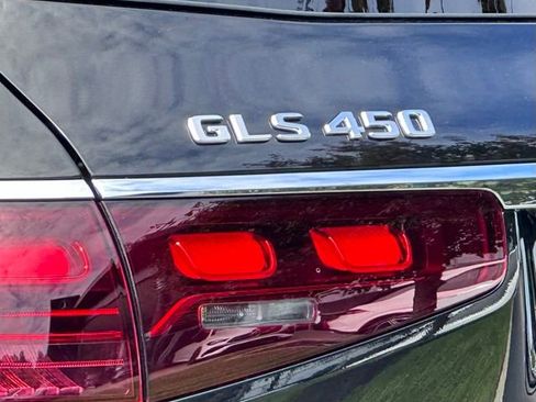 New 2026 Mercedes-Benz GLS 450 4MATIC image 10