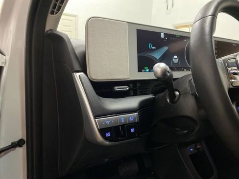 Used 2023 Hyundai Ioniq 5 SEL image 15