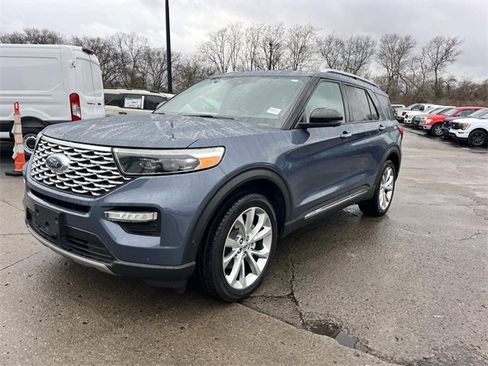 Used 2021 Ford Explorer Platinum w/ Equipment Group 601A image 7