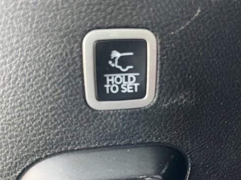 Used 2024 Jeep Wagoneer Series II w/ Flexible Seating Group AWD/4WD image 48