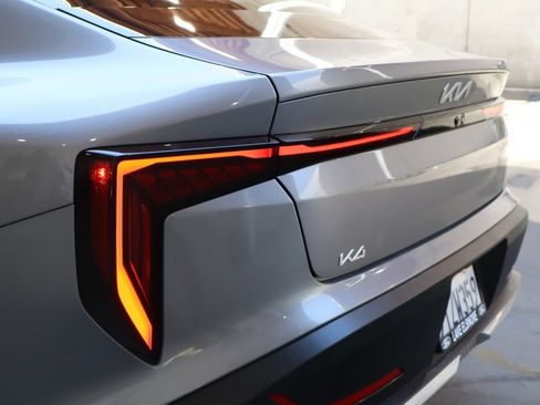 Used 2025 Kia K4 FWD image 15