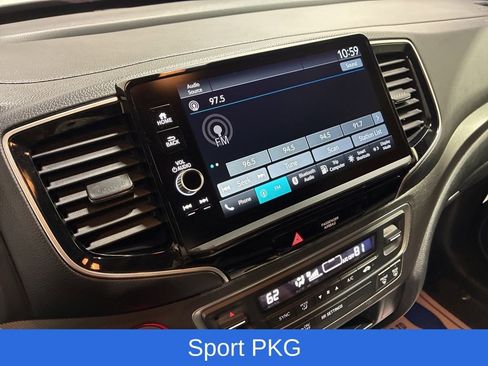 Used 2024 Honda Ridgeline Sport image 29