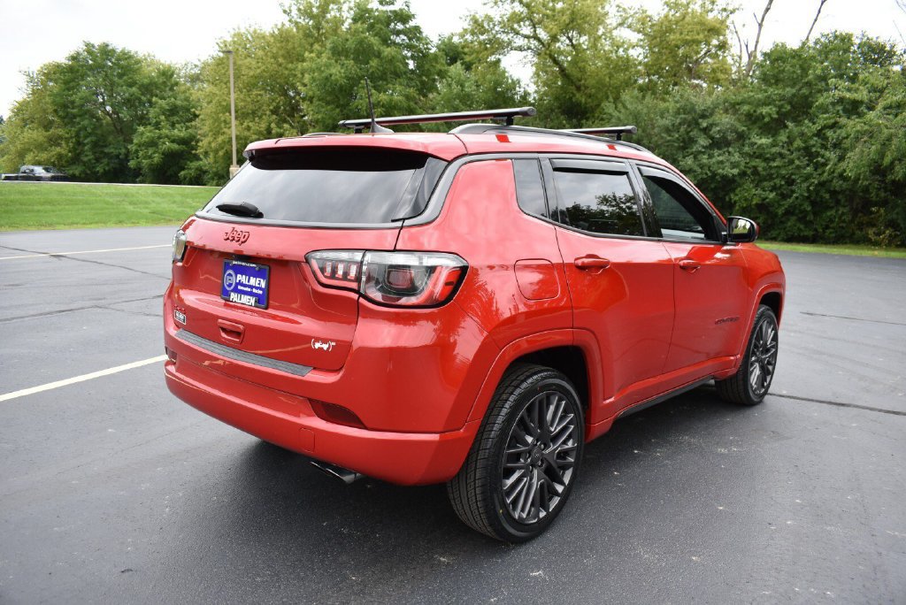 Certified 2022 Jeep Compass Limited AWD/4WD image 6