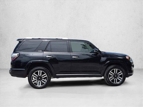 Used 2024 Toyota 4Runner Limited AWD/4WD image 4