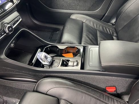 Used 2023 Volvo XC40 B5 Plus w/ Driver Assist Package image 15
