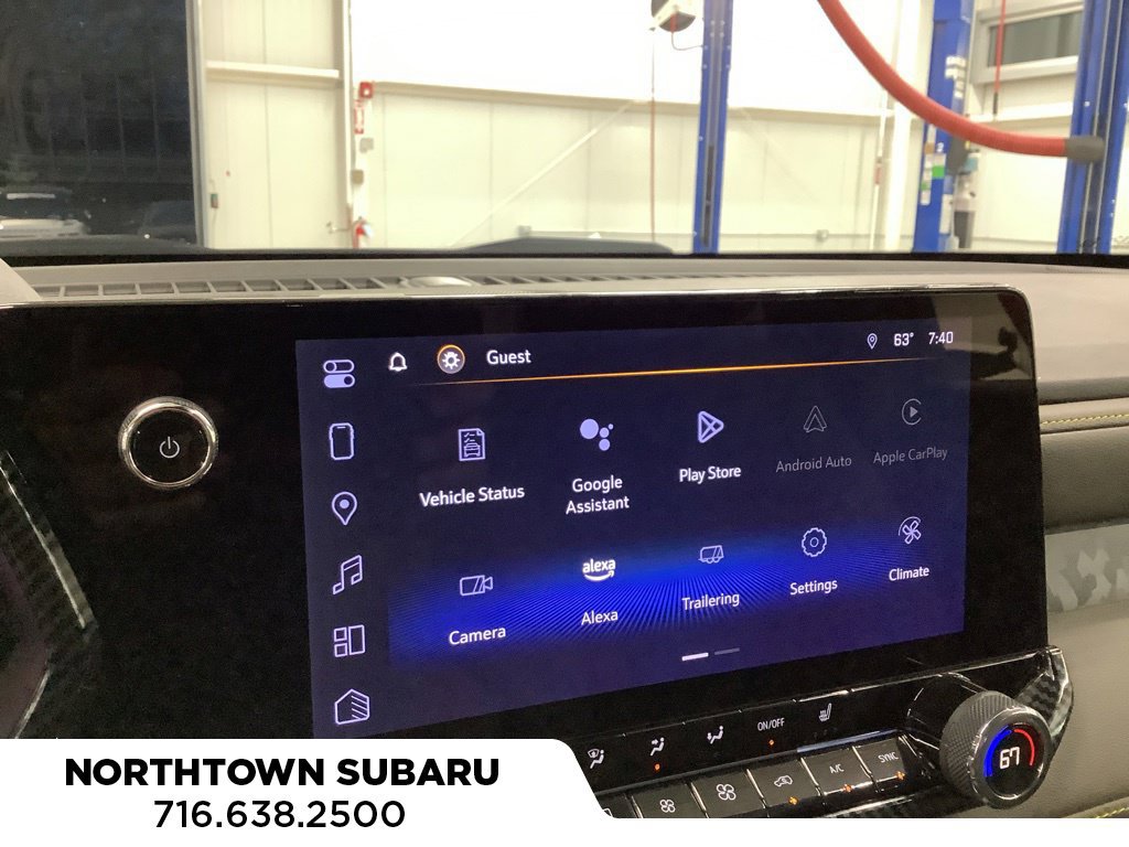 Used 2024 Chevrolet Colorado ZR2 w/ Technology Package AWD/4WD image 10