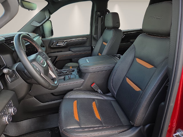 Used 2025 GMC Sierra 2500 AT4 w/ Technology Package AWD/4WD image 16