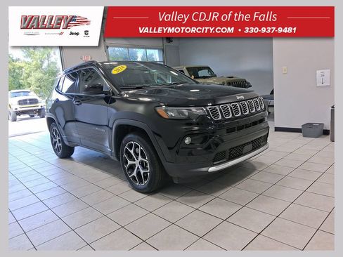 Used 2024 Jeep Compass Limited AWD/4WD image 1