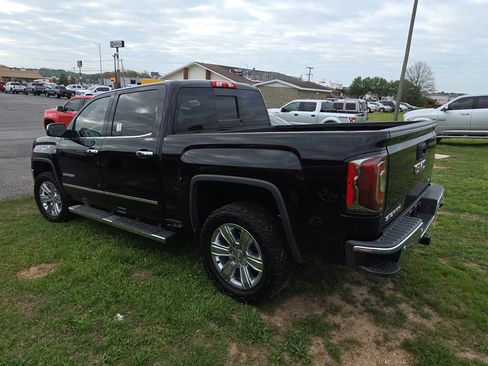Used 2017 GMC Sierra 1500 SLT image 4