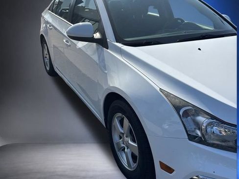Used 2015 Chevrolet Cruze LT FWD image 6