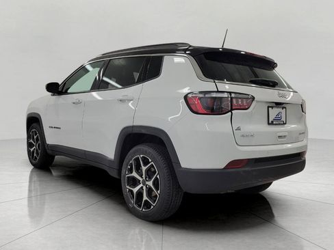 Used 2025 Jeep Compass Limited AWD/4WD image 20