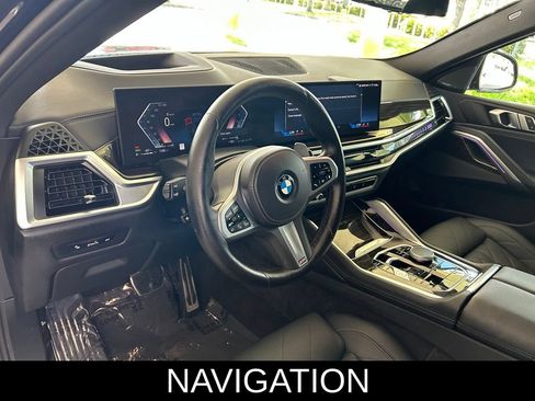 Used 2025 BMW X6 xDrive40i AWD/4WD image 8