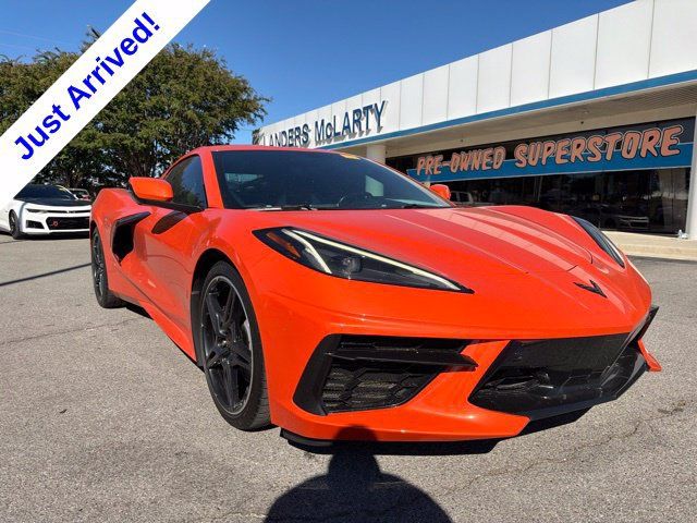 Used 2021 Chevrolet Corvette Stingray Preferred Cpe w/ Battery Protection Package RWD image 1