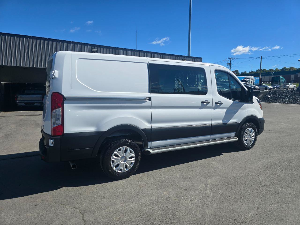 Used 2025 Ford Transit 250 Low Roof w/ Exterior Upgrade Package RWD image 6
