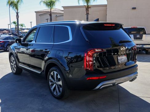 Used 2022 Kia Telluride S image 6