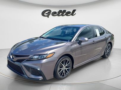 Used 2022 Toyota Camry SE w/ Convenience Package