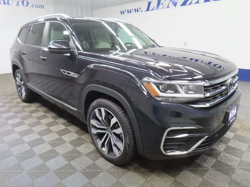 Used 2021 Volkswagen Atlas SEL R-Line image 3