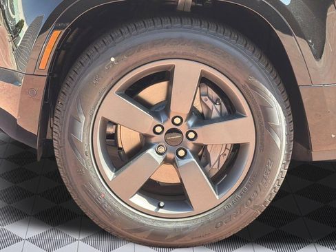 New 2026 Land Rover Range Rover SE AWD/4WD image 12