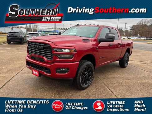 New 2026 RAM 2500 Big Horn AWD/4WD image 1