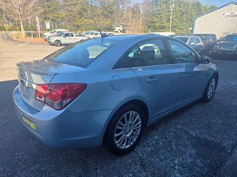 Used 2011 Chevrolet Cruze Eco image 5
