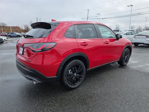New 2026 Honda HR-V Sport image 6