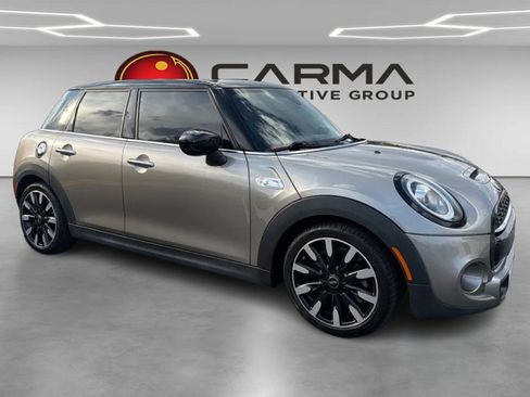 Used 2021 MINI Cooper S w/ Premium Package image 7
