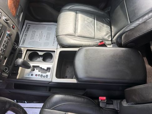 Used 2015 Nissan Armada Platinum AWD/4WD image 27