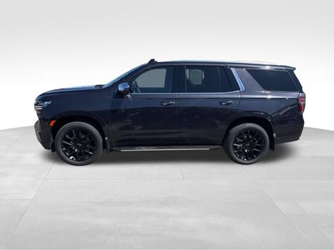 Used 2024 Chevrolet Tahoe Premier w/ Premium Package AWD/4WD image 3