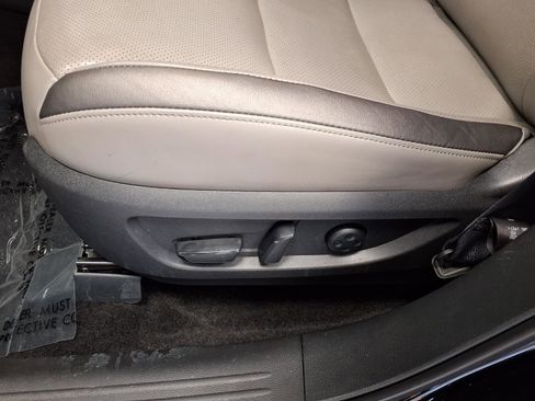 Used 2023 INFINITI QX50 Luxe w/ Cargo Package FWD image 21