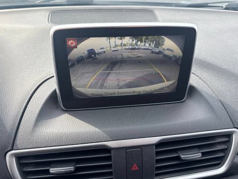 Used 2014 MAZDA MAZDA3 i Grand Touring FWD image 20
