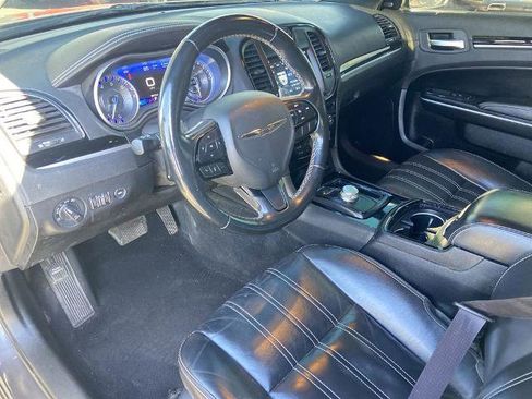 Used 2021 Chrysler 300 S image 6