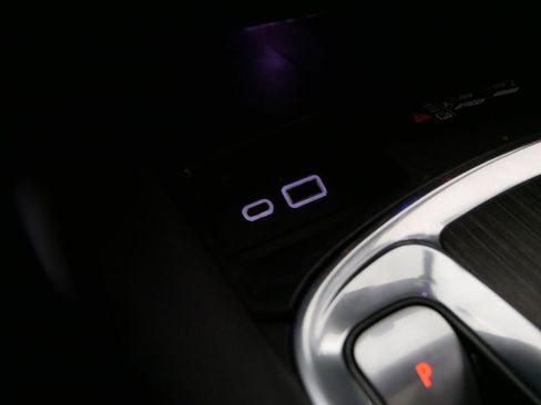 Used 2023 Buick Enclave Avenir image 28