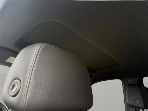 Used 2020 GMC Sierra 1500 AT4 w/ AT4 Premium Package image 16