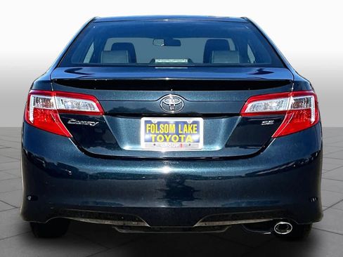 Used 2013 Toyota Camry SE FWD image 4