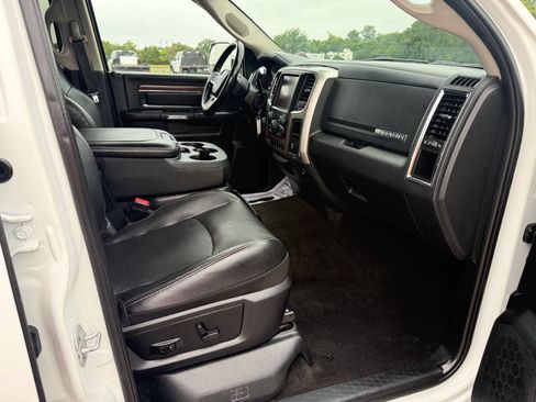 Used 2017 RAM 2500 Laramie AWD/4WD image 33