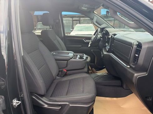 Used 2022 Chevrolet Silverado 1500 LT w/ Protection Package image 19