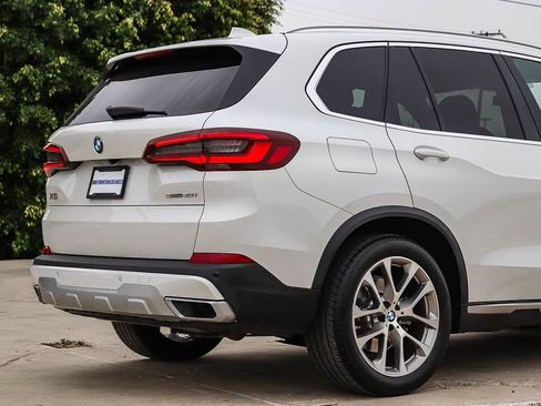 Used 2022 BMW X5 sDrive40i w/ Premium Package RWD image 11