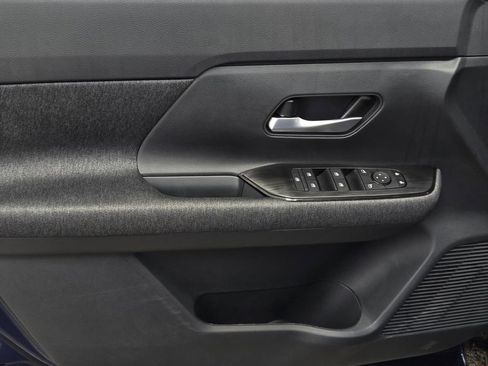 New 2026 Nissan Kicks SV FWD image 16