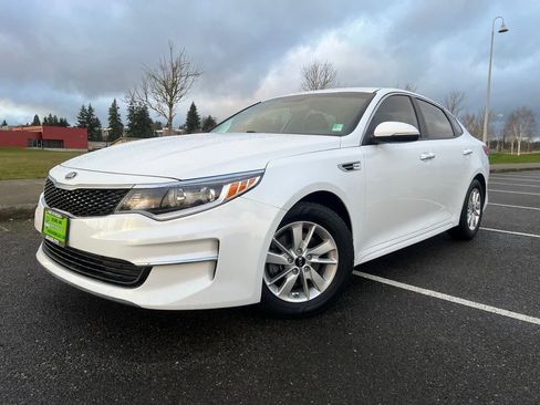 Used 2018 Kia Optima LX image 1